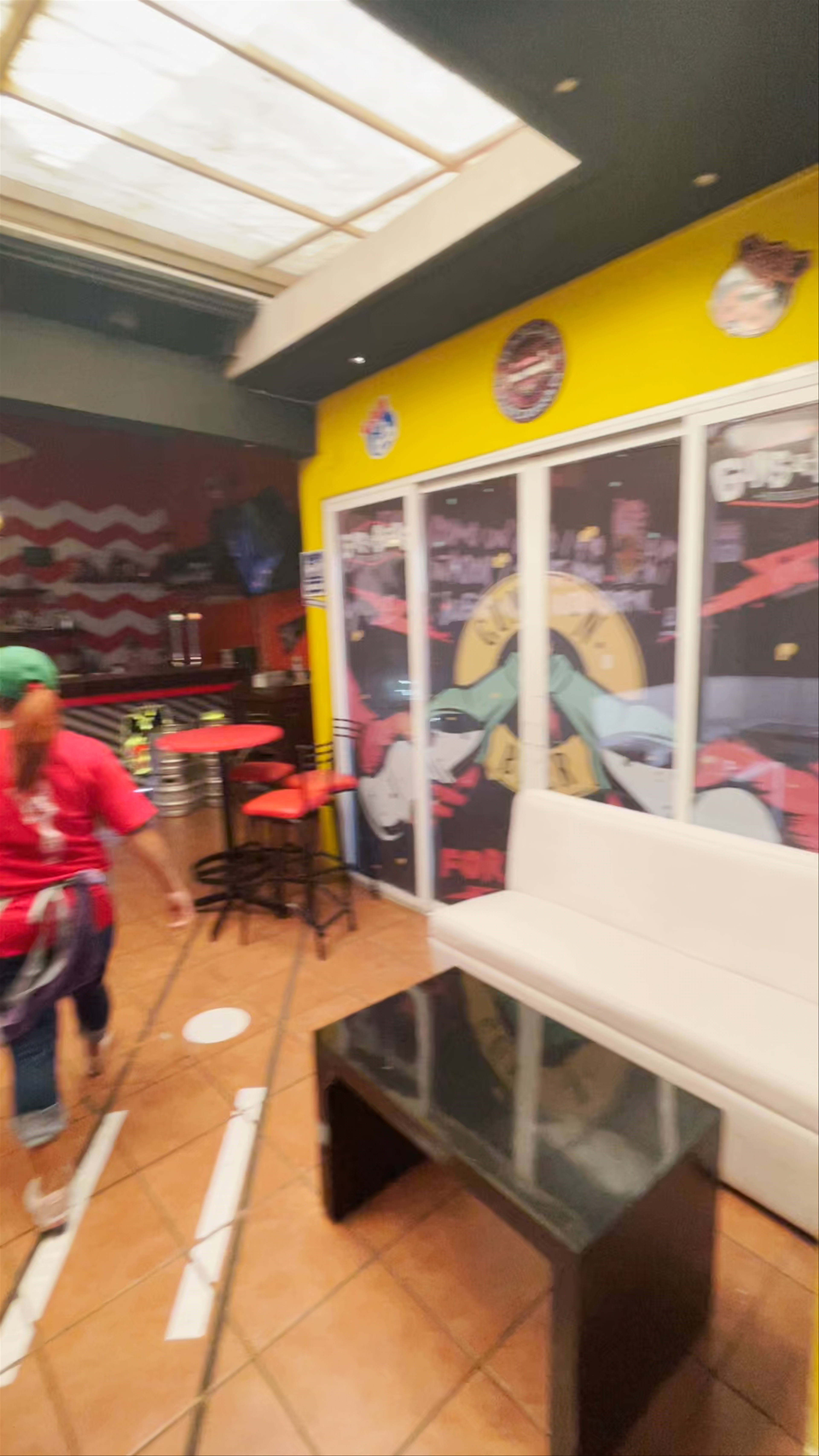 Mccarthy's Irish Pub: Vibrant Social Spot in Oaxaca de Juárez