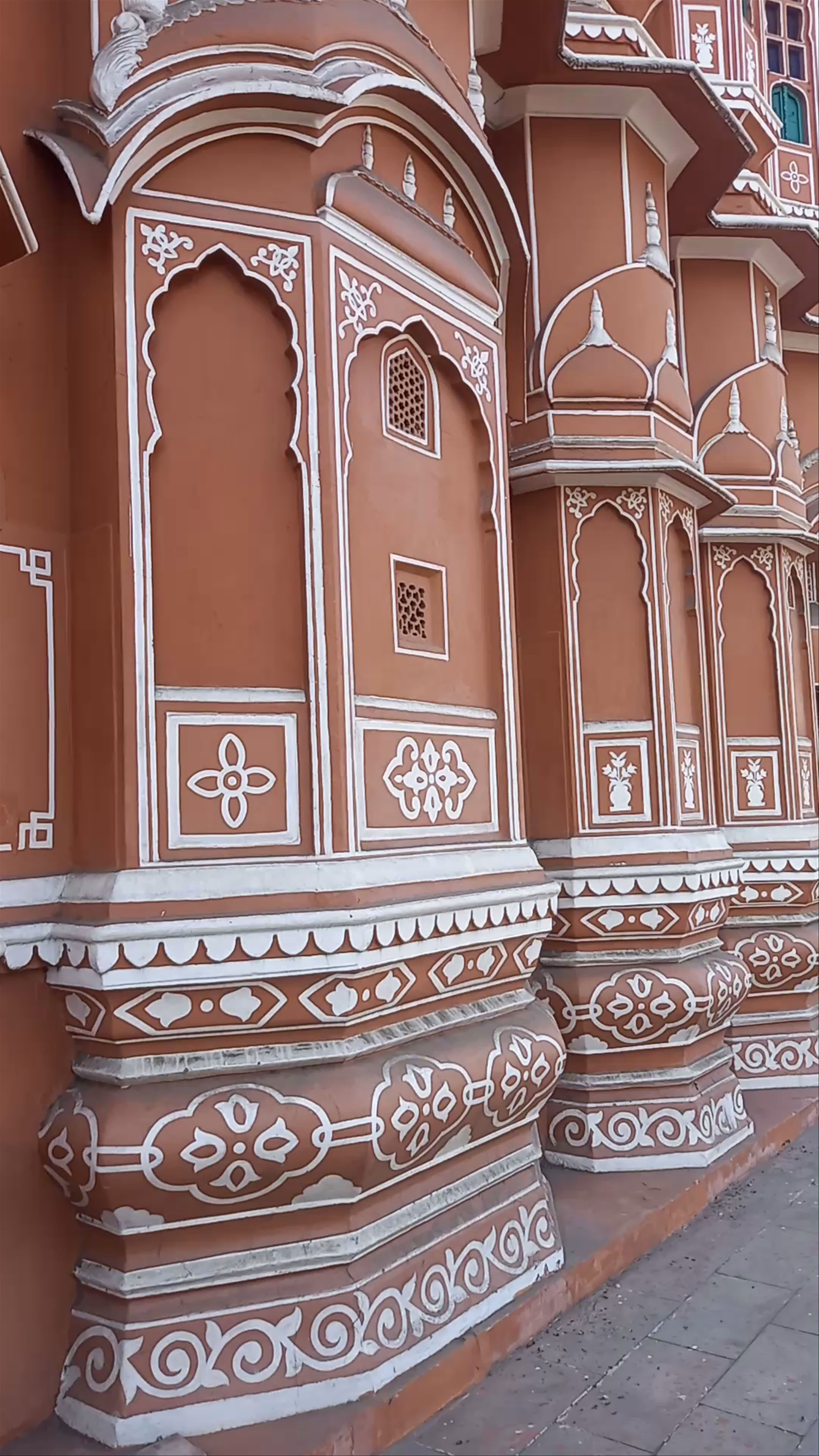 Hawa Mahal Pink City: Architectural Marvel in Jaipur