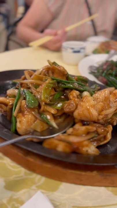 Queens Seafood Restaurant - Seafood Near Me - Elmhurst, New York