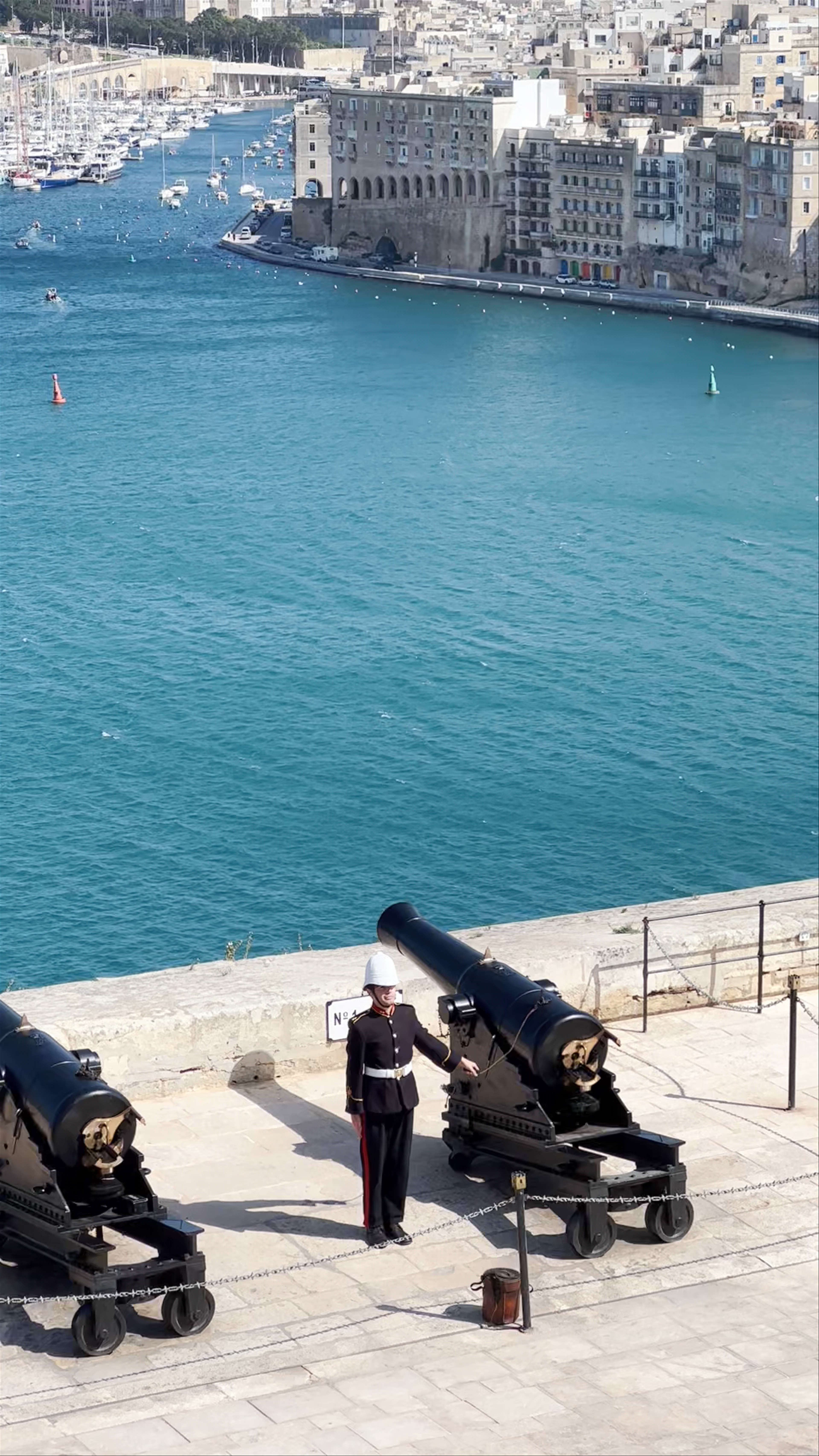 Saluting Battery