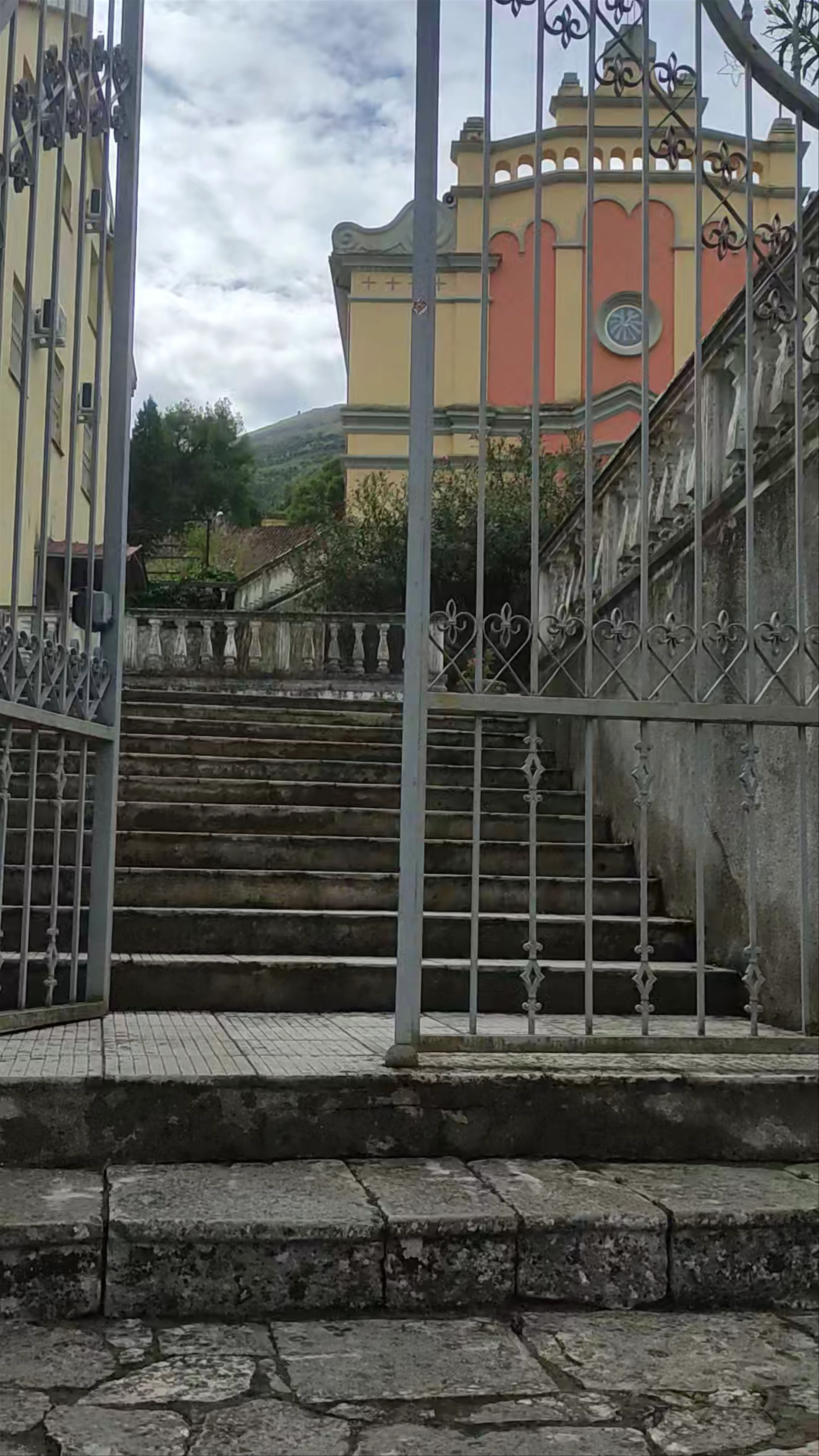 Kisha Katolike e Shirokës
