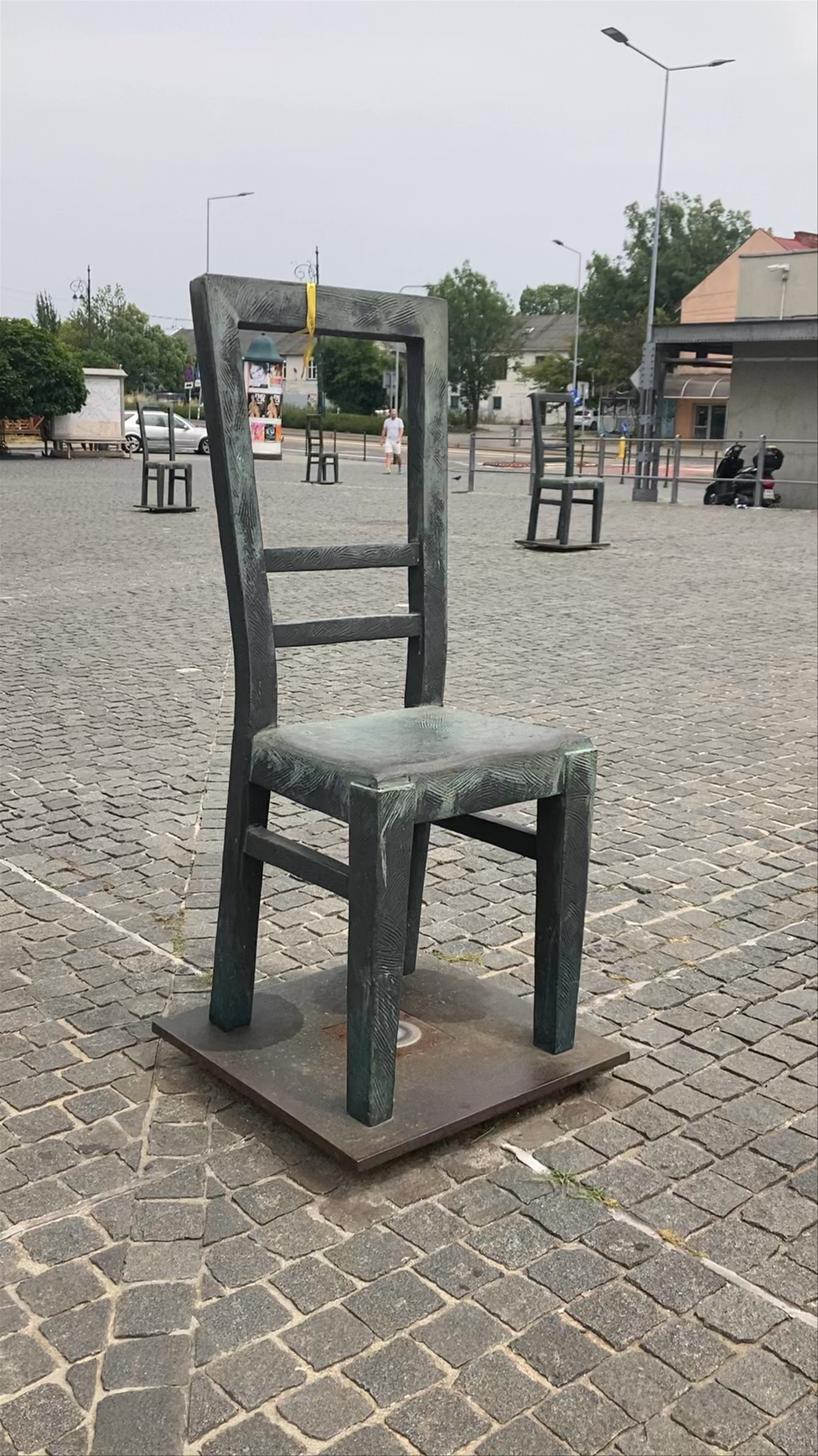 Jewish Ghetto Memorial: Reflective Sculpture in Kraków