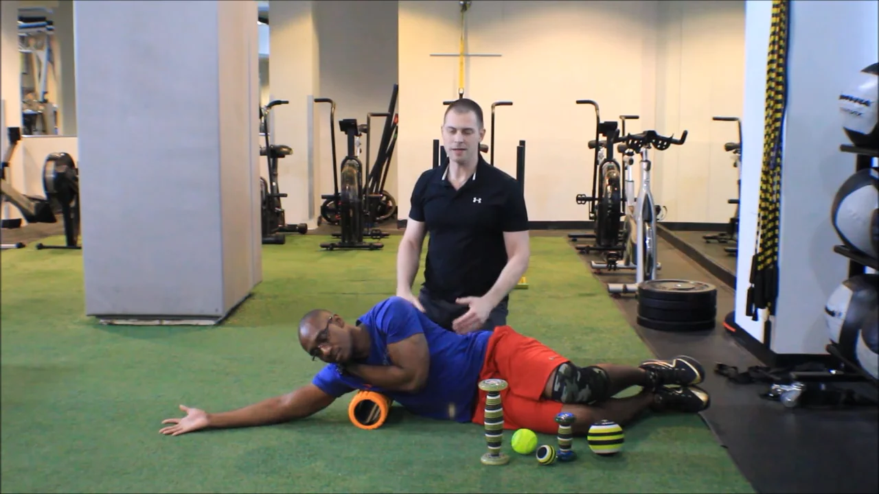 Latissimus Dorsi Self-administered Dynamic Release