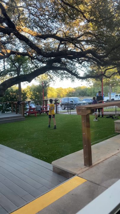 Happy Slice Pizza - Outdoor patio is such an upgrade from what it used to be. Perfect for outdoor dining and kids to have fun. - Pizza Near Me - Austin, Texas