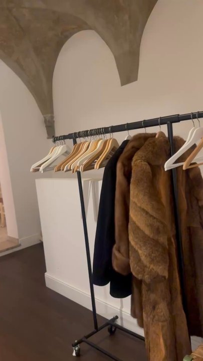 Casella 18 - Place to hang your coat - Tuscan Near Me - Florence, FI