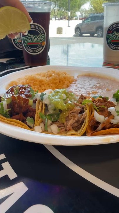 CaliTacos Restaurant - Tacos - Mexican Near Me - Gilbert, Arizona