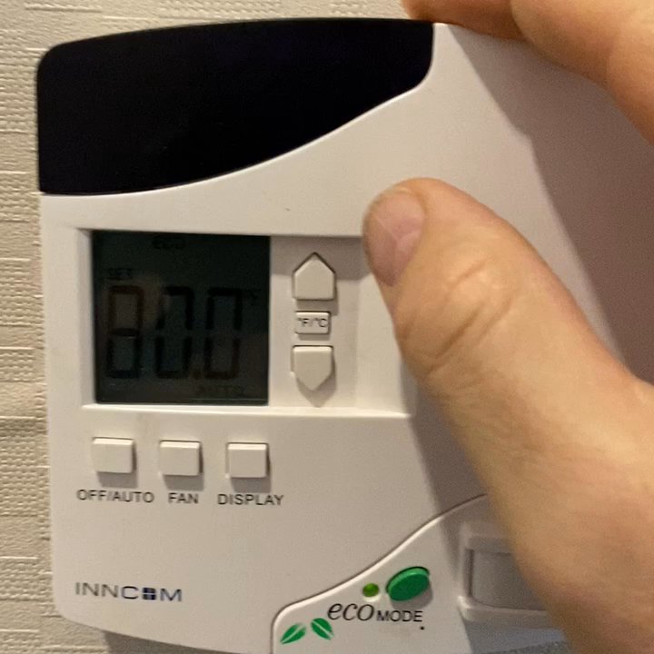 Hotel Indigo Brooklyn - Thermostat goes up and the temperature in the room stays the same. - Hotels Near Me - Brooklyn, New York