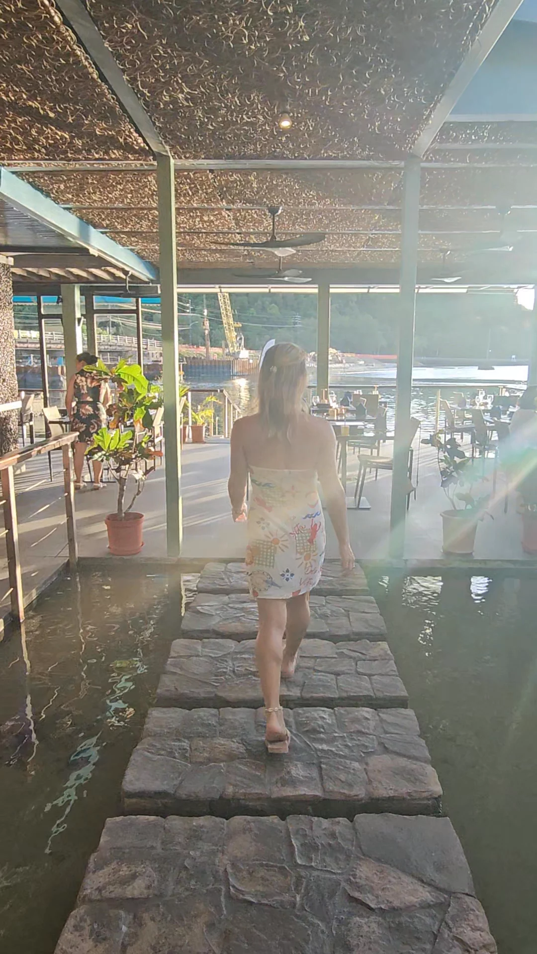 Elilai Seaside Dining