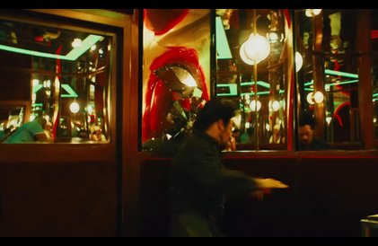 Pré-bande-annonce en anglais