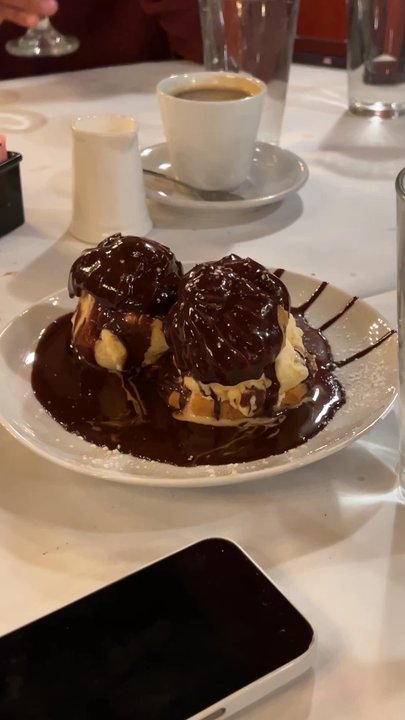 Bistro Vida - Profiteroles - French Near Me - Menlo Park, California