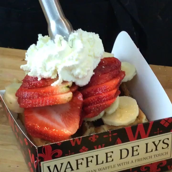 Waffle de Lys - My nose had to follow this wonderful scent which led me to this yummy dessert - Desserts Near Me - Central Valley, New York