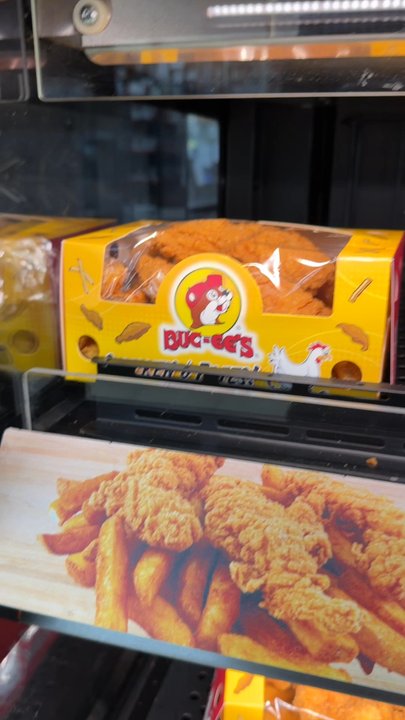 Buc-ee's - Gas Stations Near Me - Waller, Texas