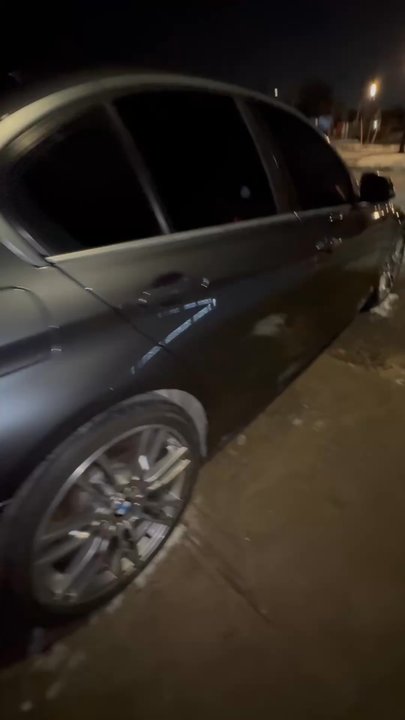 Shaytovens detail - Hot water cleaning with 2 bucket method in 28 degrees - Auto Detailing Near Me