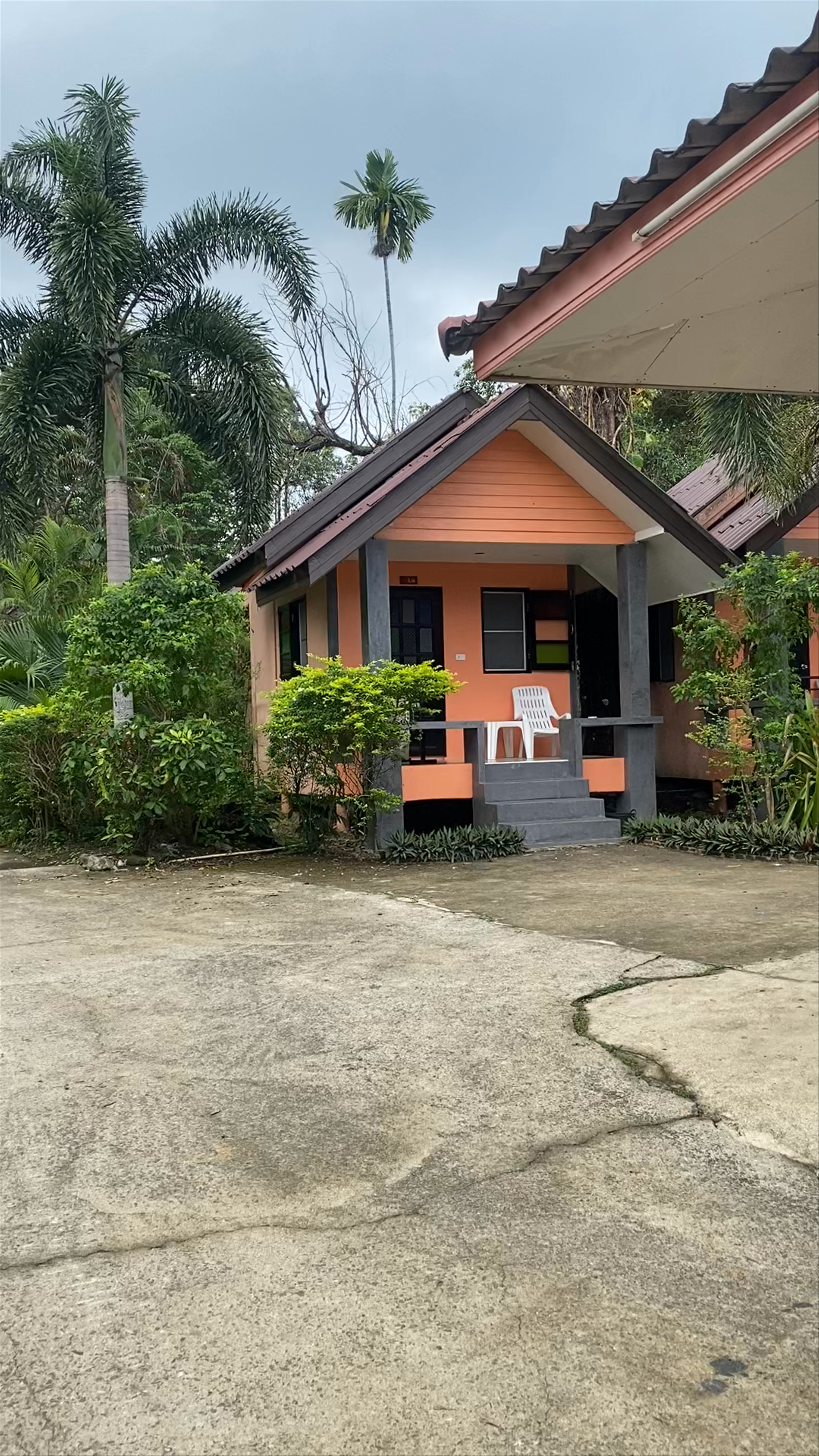 Sea Flower Resort: Serene Tropical Escape in Koh Chang Tai