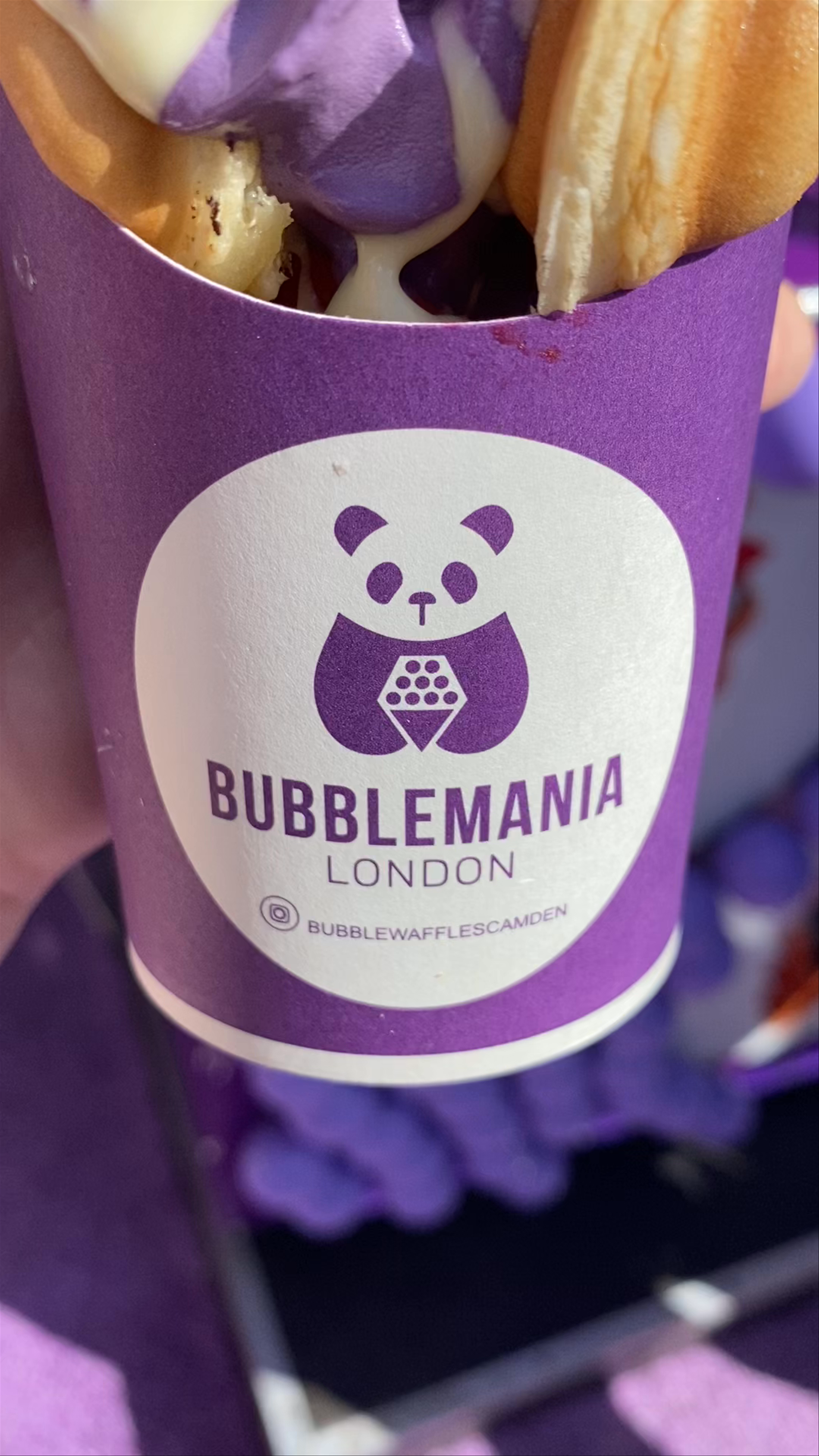 Bubblemania London: Delicious Bubble Waffles with Purple Cream and Fresh Berries