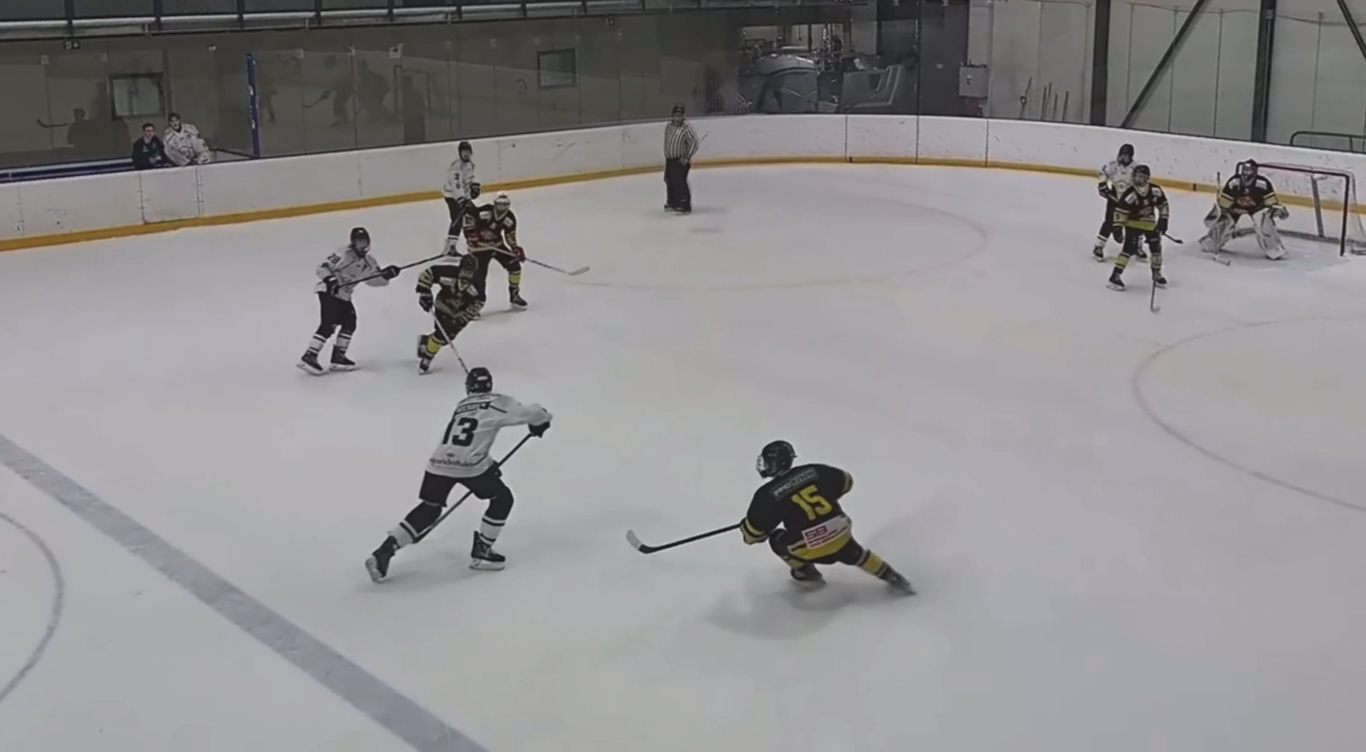 Stephan Hybek: Defensive Highlights from Junior-Capitals U17