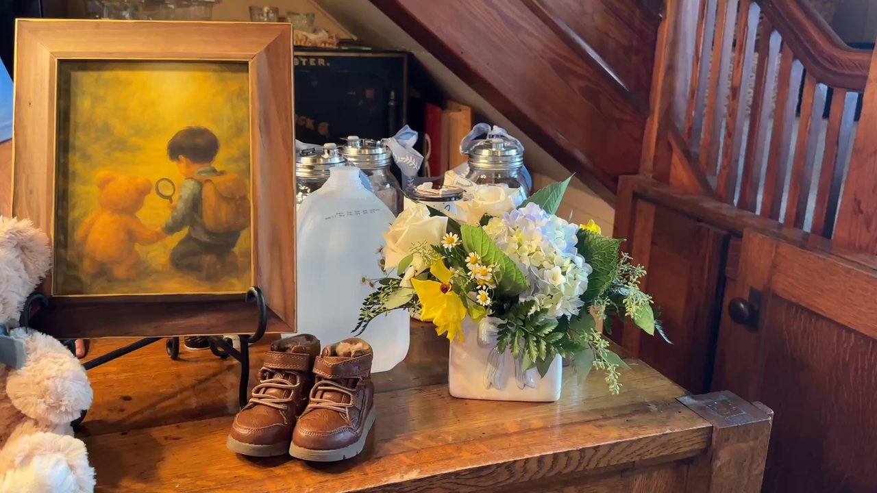 Lily N Rose - Florists Near Me - El Paso, Illinois
