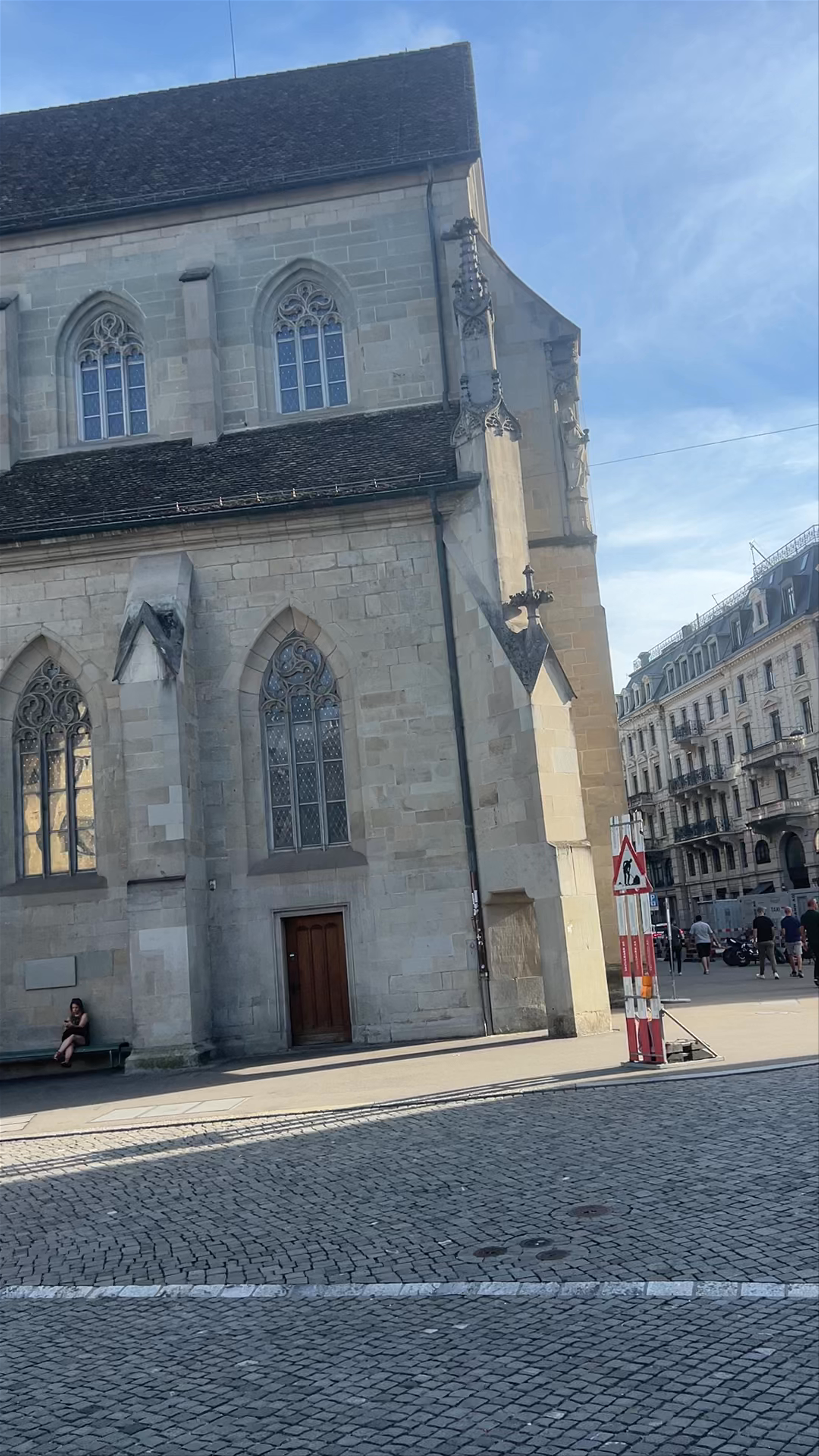Fraumünster Church: Historic Serenity in Zürich