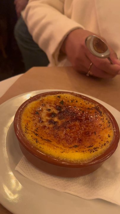 Le Petit Suffren - Creme Brulee - Bistros Near Me - Paris, 75