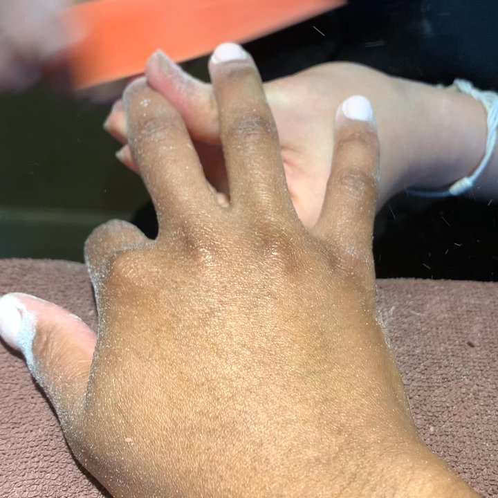 Tina's Nail Spa - Manicure - Nail Salons Near Me - Nashville, Tennessee