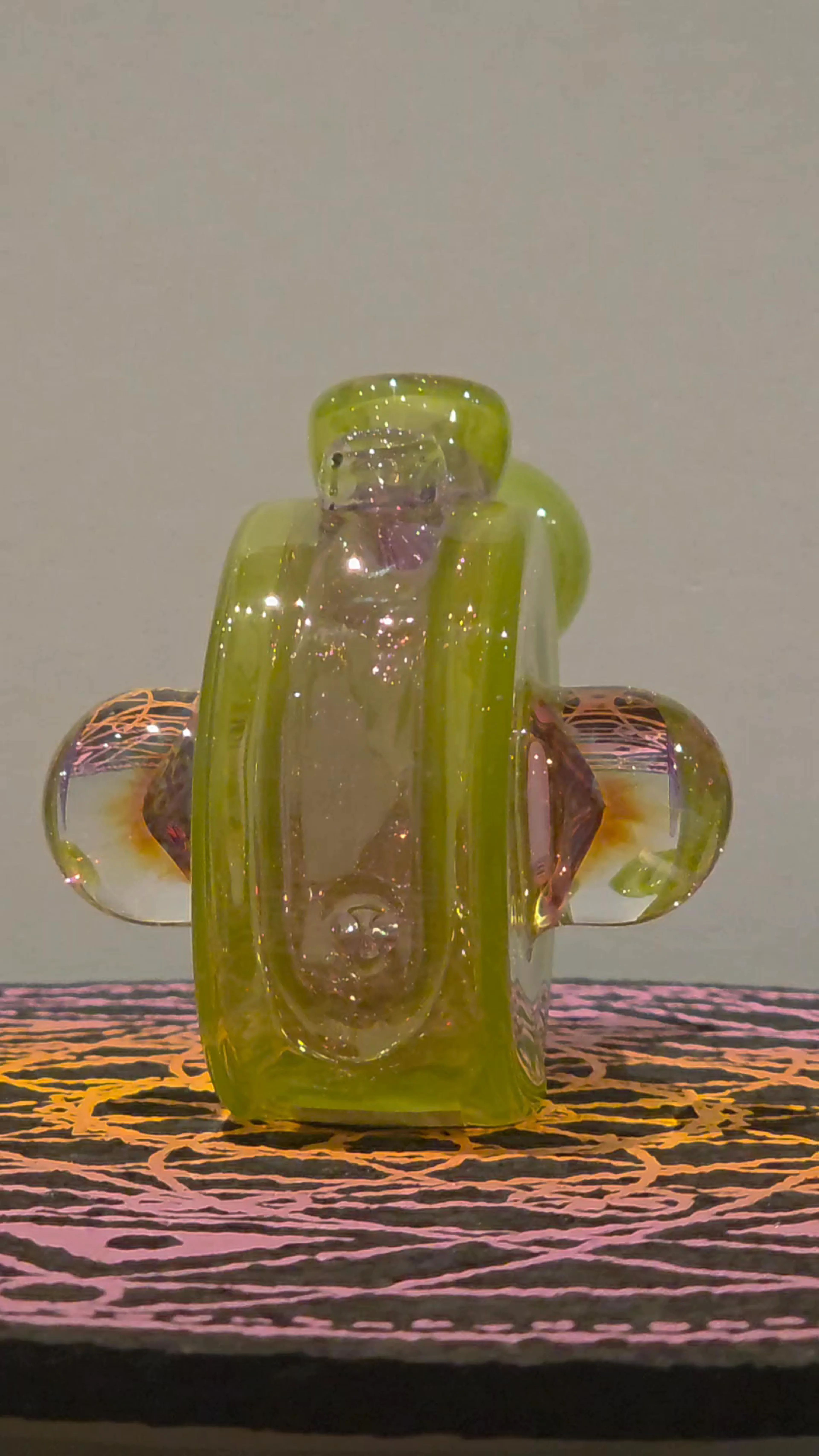 Preview pic of Freeek Hand Bubbler