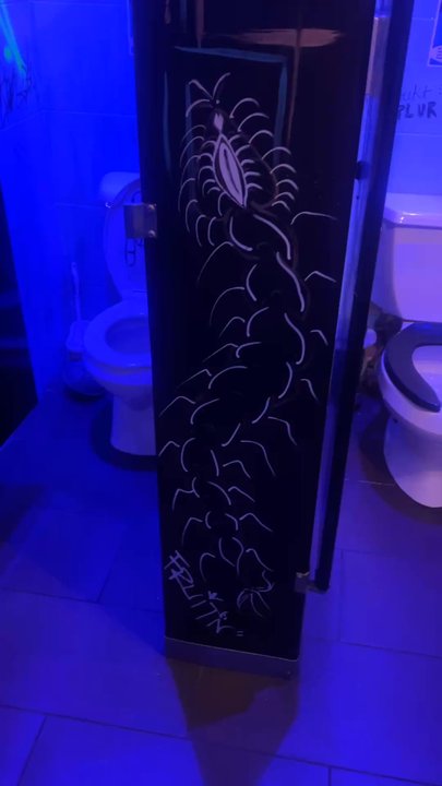 Kitchen 17 - Bathroom - Vegan Near Me - Chicago, Illinois