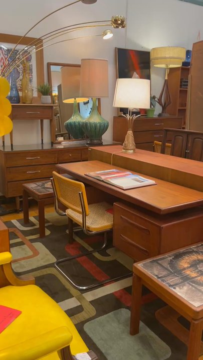 Grapevine Antique Market - Love this furniture booth - Antiques Near Me - Grapevine, Texas
