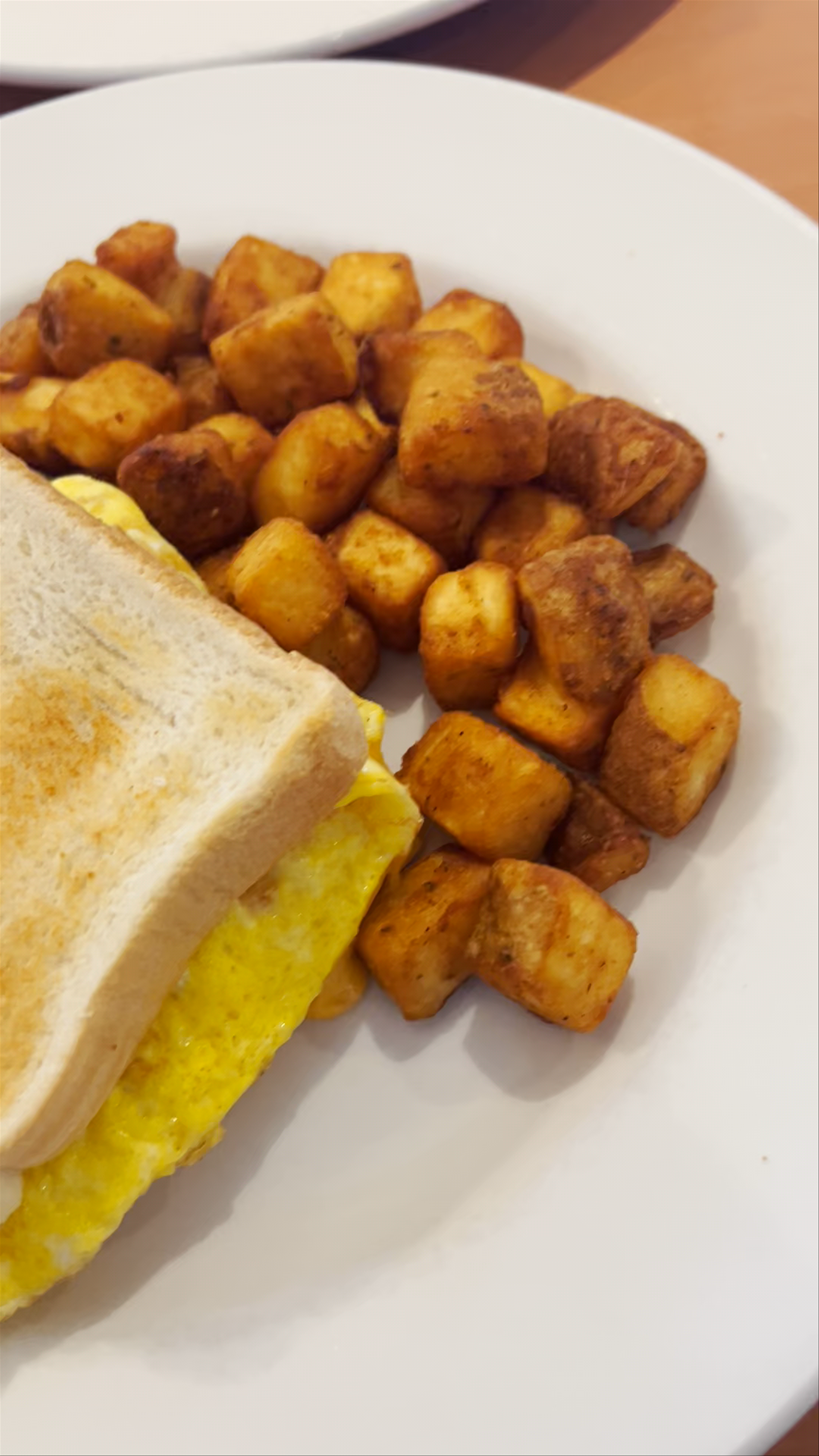 Classic Diner Breakfast in Mississauga - Comfort Food Experience