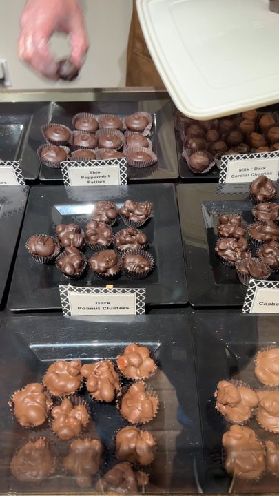 Mummert Chocolates - Chocolatiers & Shops Near Me - Carlisle, Pennsylvania