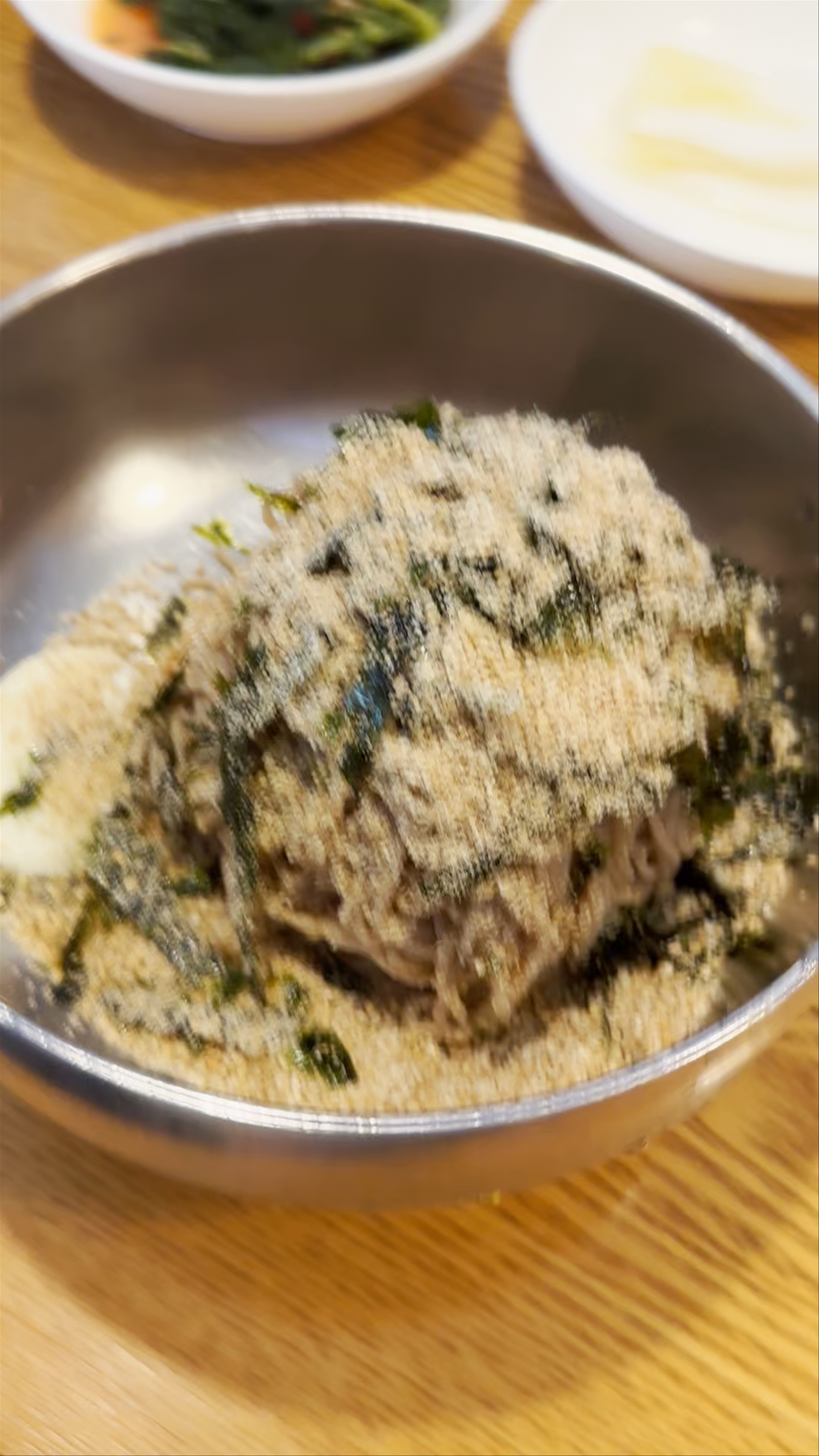 Halmeoni Naengmyeon: Authentic Korean Cold Noodles Experience in Seoul