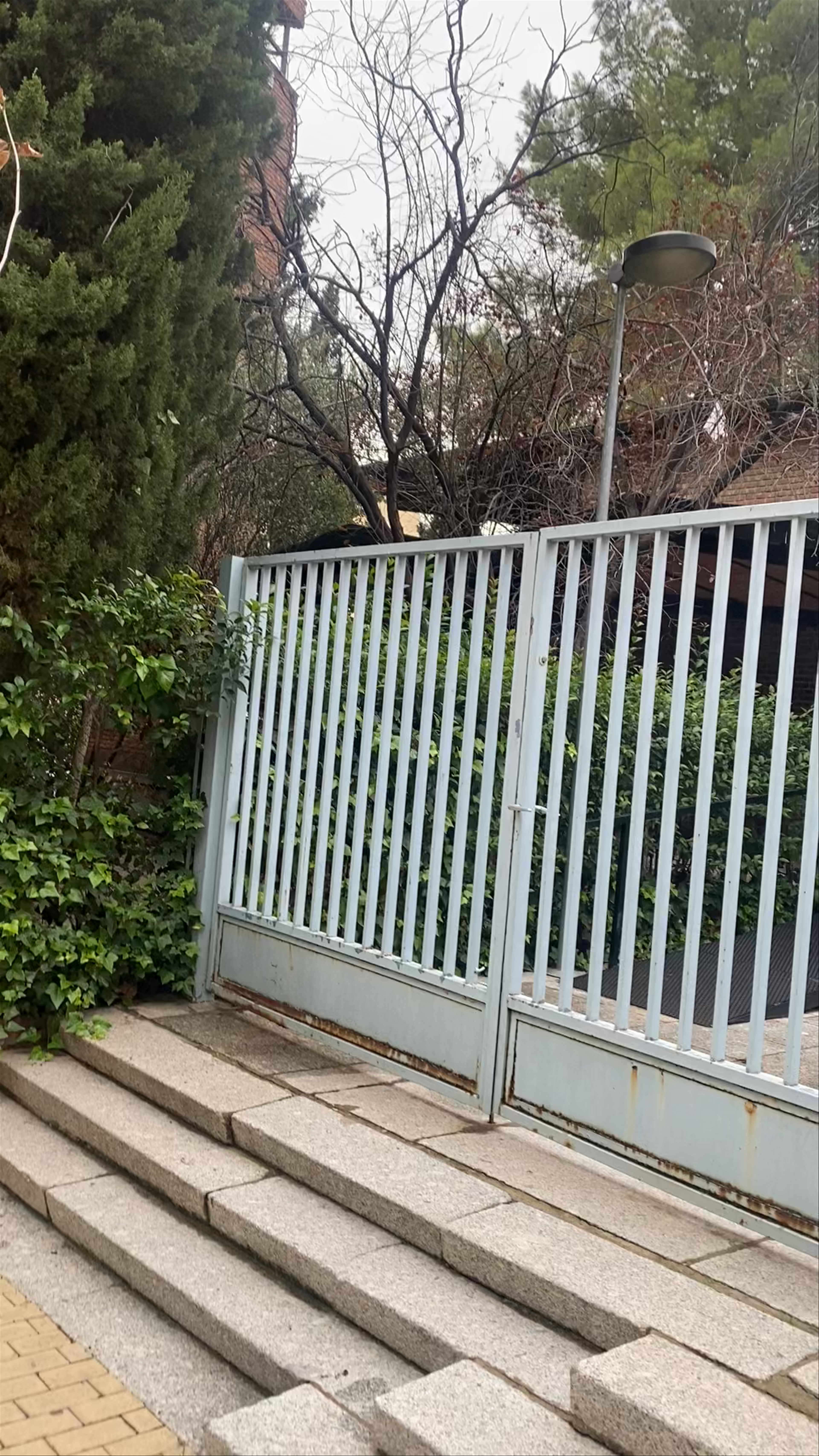 Parroquia San Mateo: Quiet Urban Retreat in Madrid