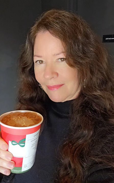 Starbucks - Coffee & Tea Near Me - Woodburn, Oregon