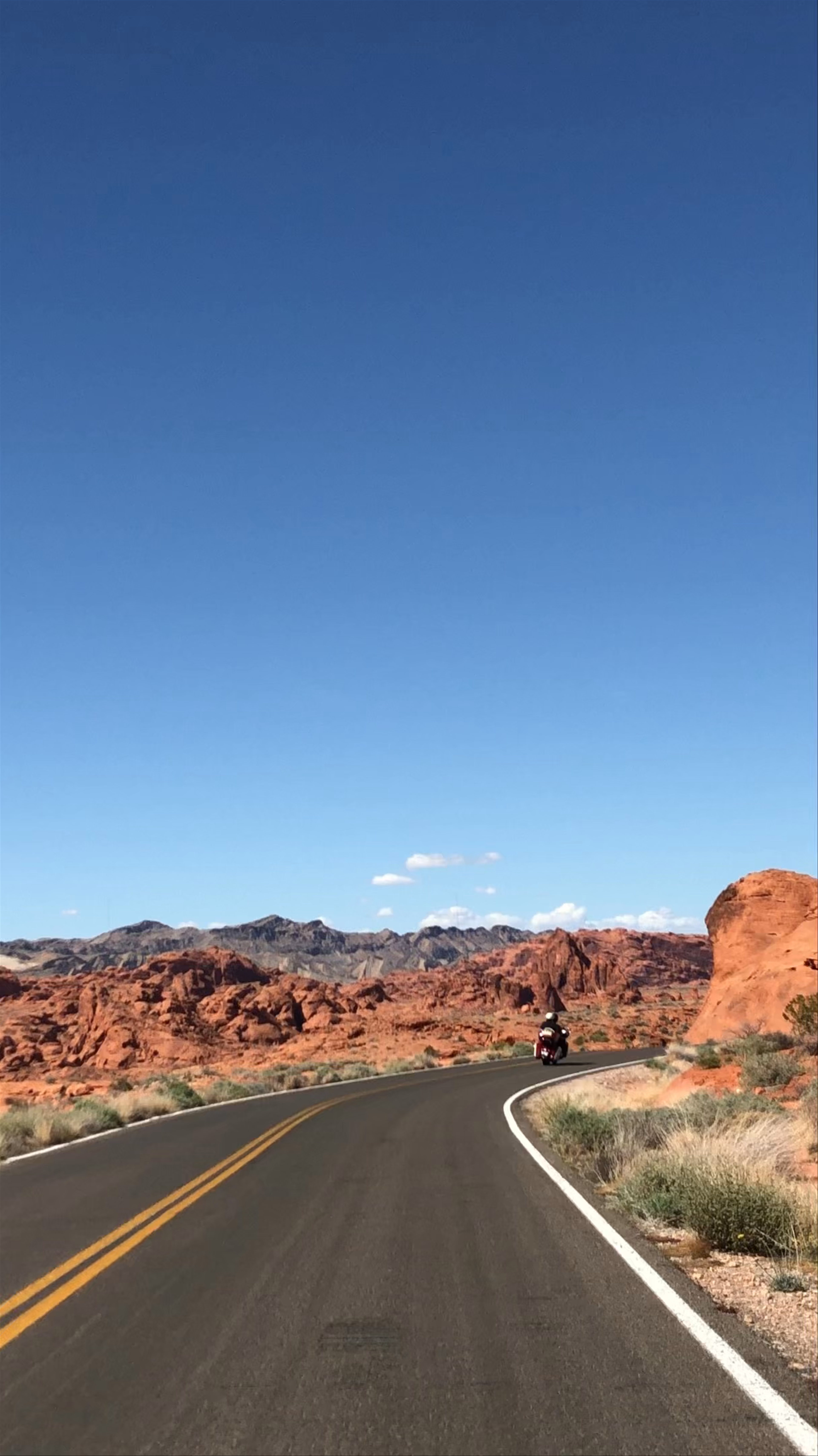 Scenic Motorcycle Ride through Valley of Fire State Park