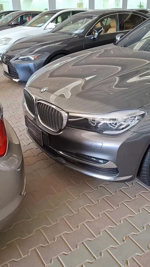 BMW 7 Series 730LI 2019