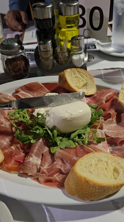 Eatalian - Crudo E Burrata - Italian Near Me - Gardena, California