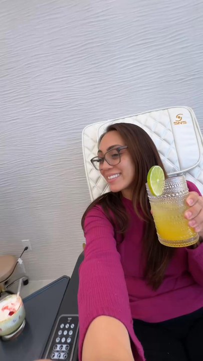 Viva Nails - Such an amazing experience! The most relaxing pedicure ever! - Nail Salons Near Me - Henderson, Nevada