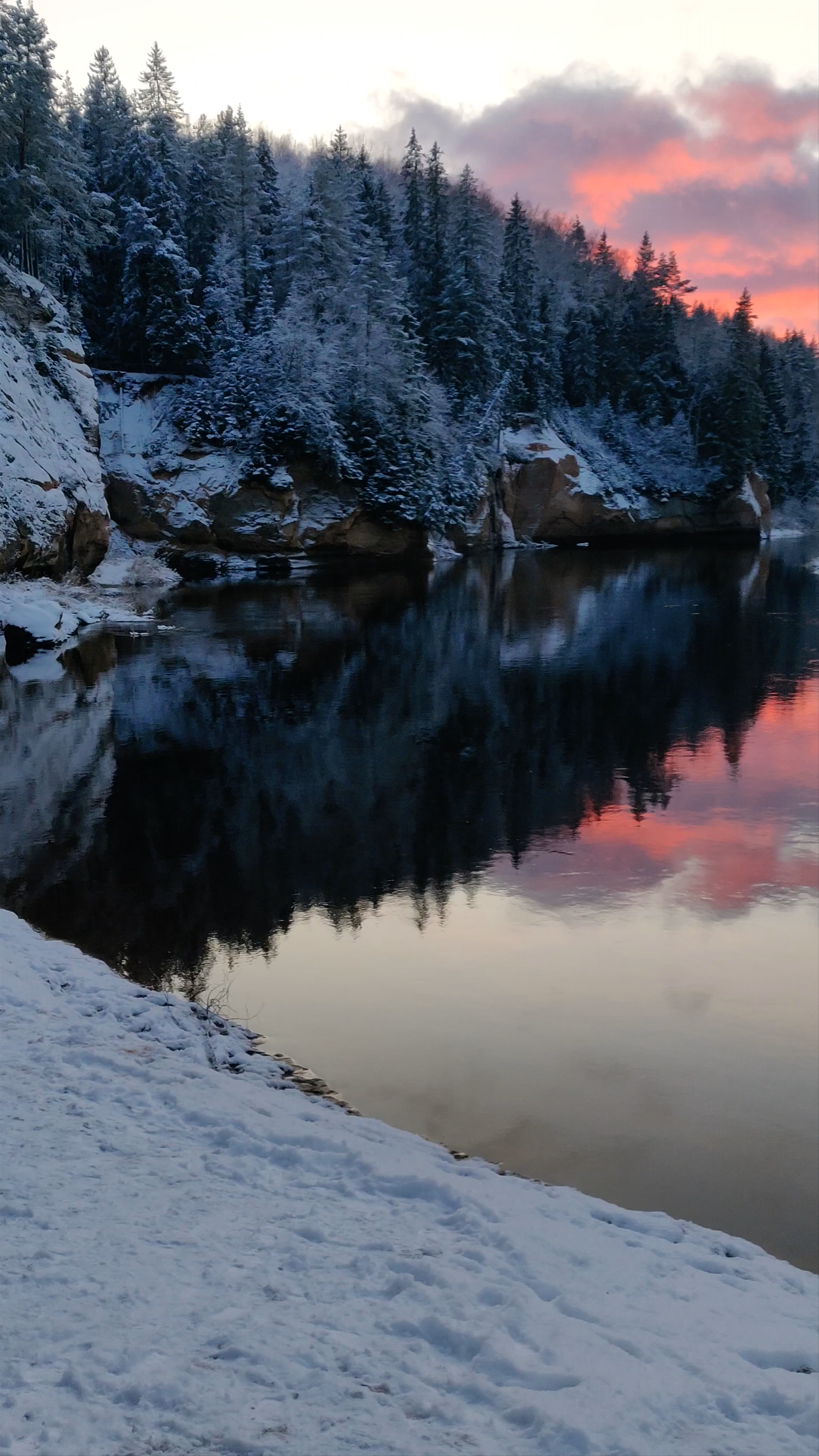 Ērgļu klintis Winter Serenity at Dusk, Latvia