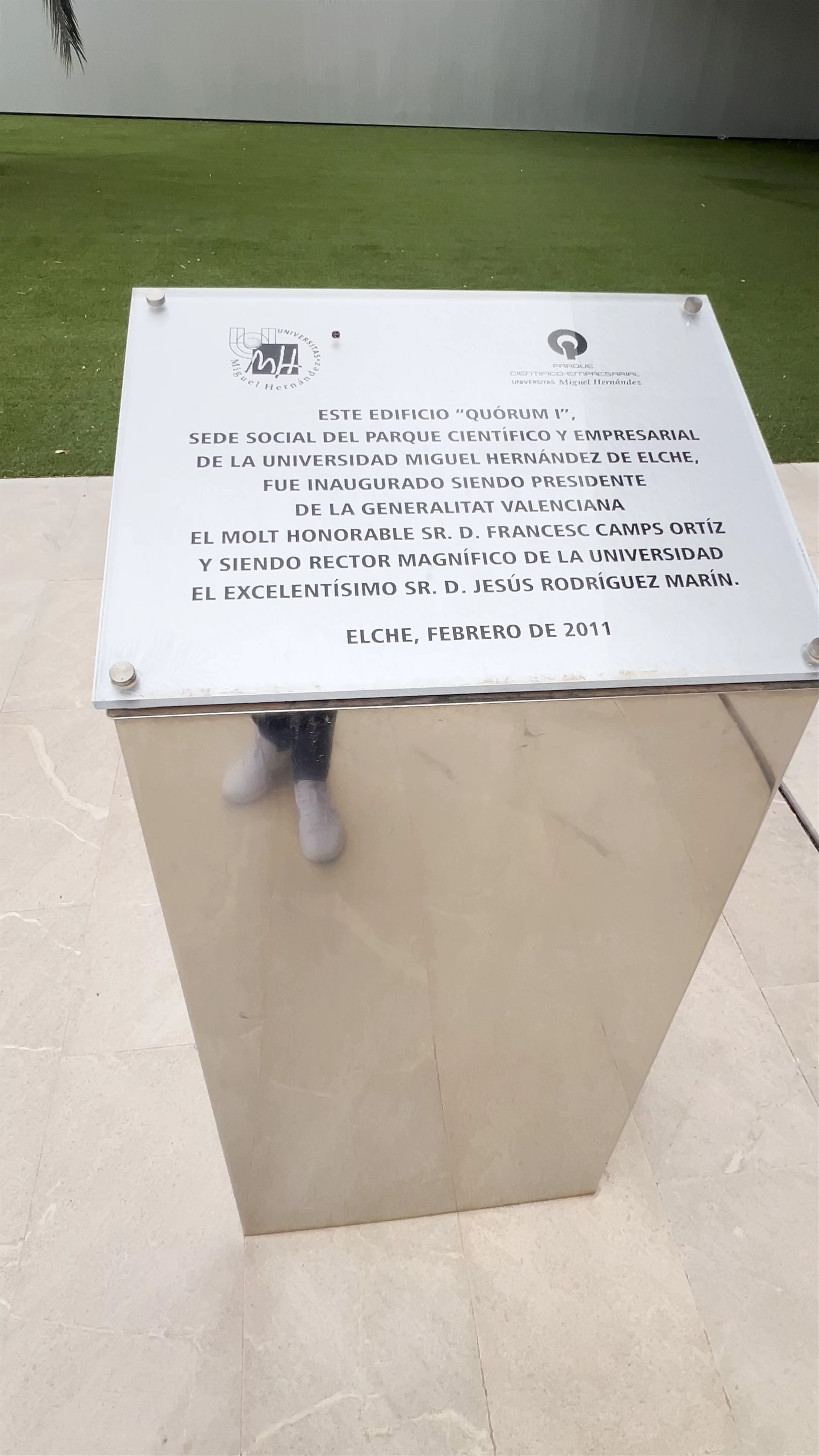 Parque Científico UMH QUÓRUM I, Avinguda de la Universitat d'Elx