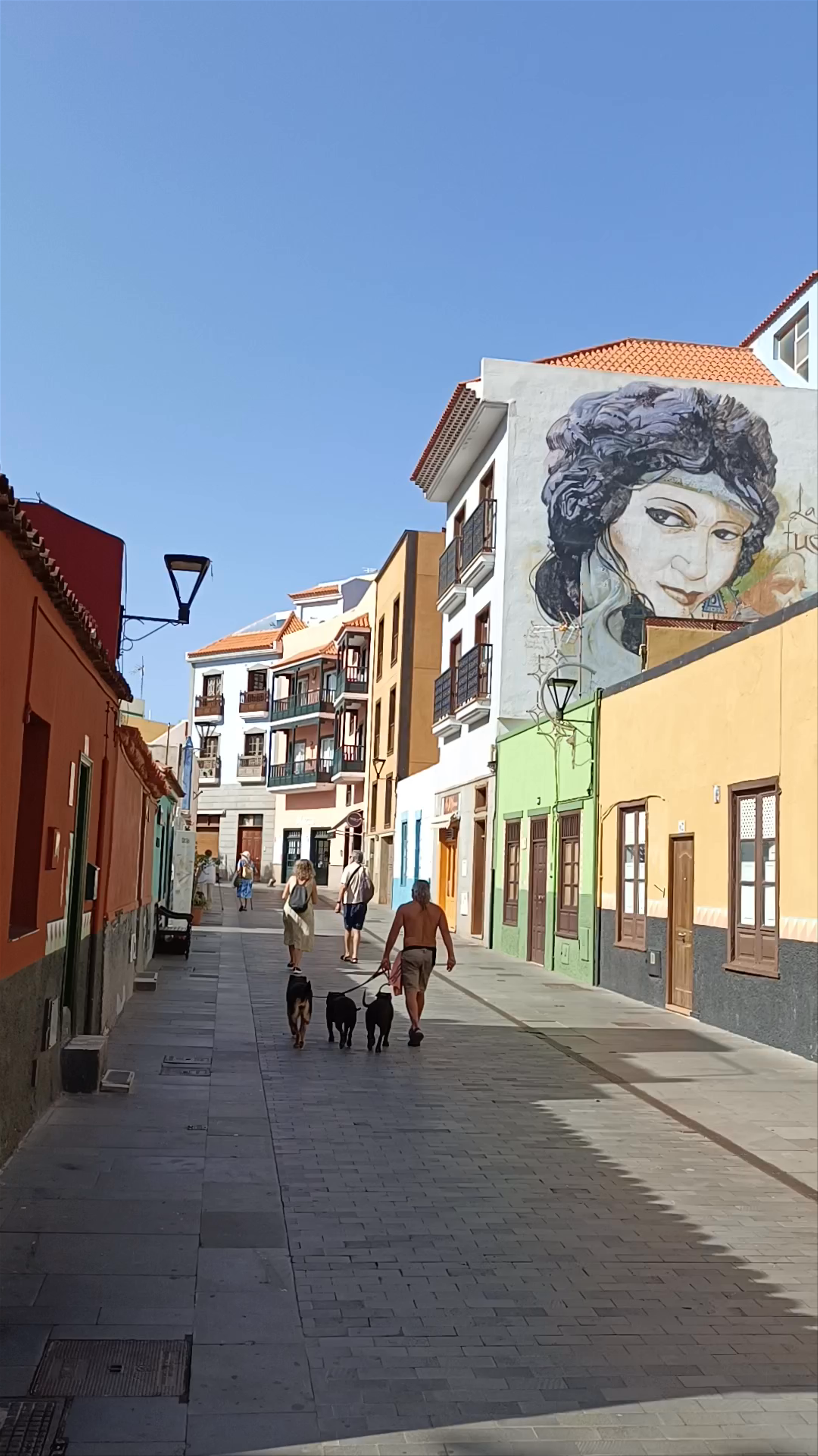 Strolling Barrio La Ranilla, Puerto de la Cruz