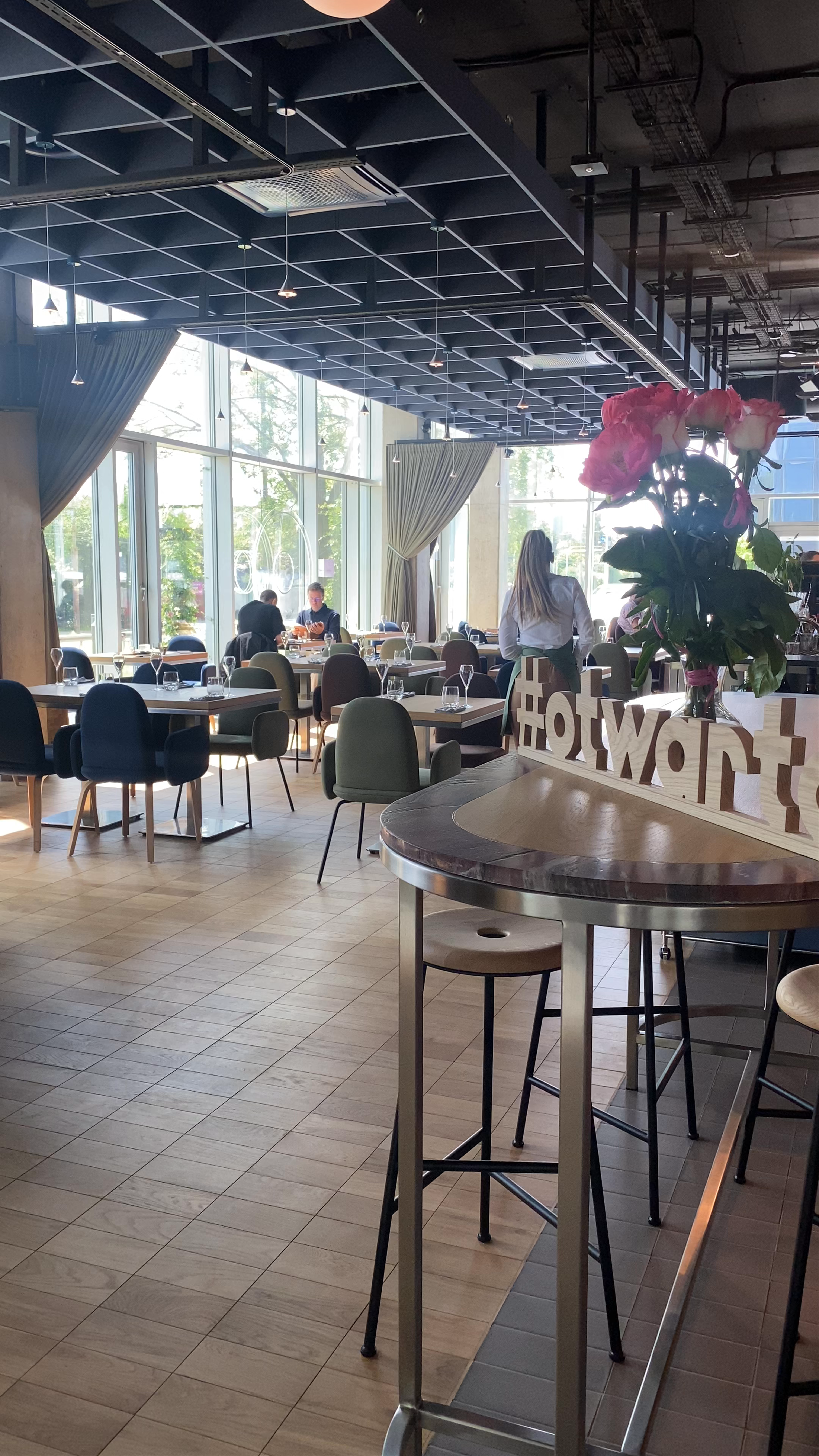 Dining in Style at Restauracja Otwarta, Lublin