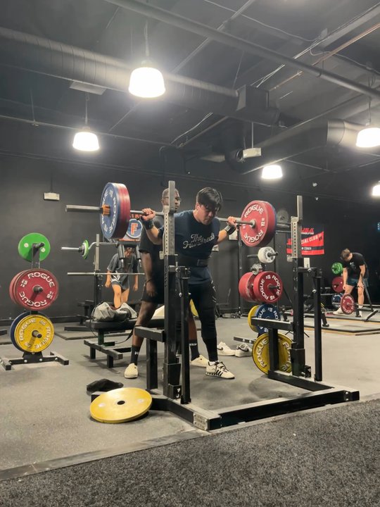 Omni Strength - Here is one of my squat PRS with coach Brian at 210 kg. - Gyms Near Me - Fullerton, California