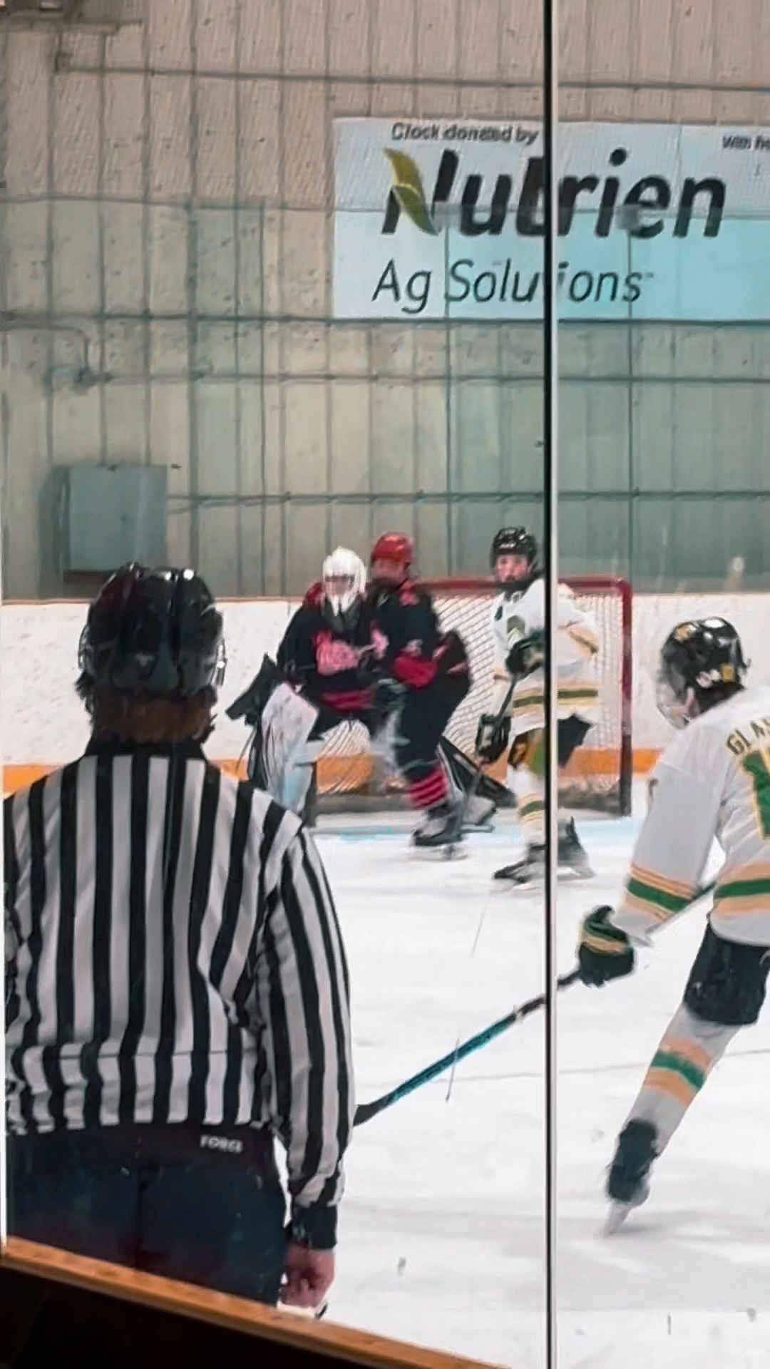 Everett Zilkie: Defensive Dynamo of Wings Hockey U15 Highlights