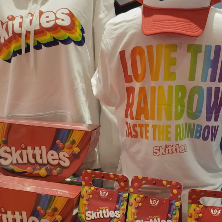 IT'SUGAR - Candy Stores Near Me - Glendale, Arizona