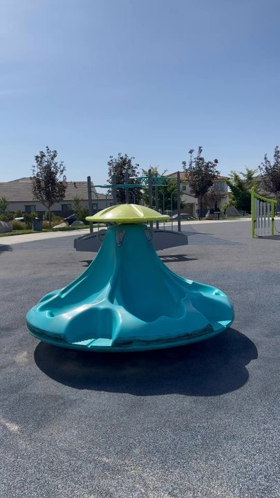 Willard Park - So nice and spacious. - Playgrounds Near Me - Rocklin, California