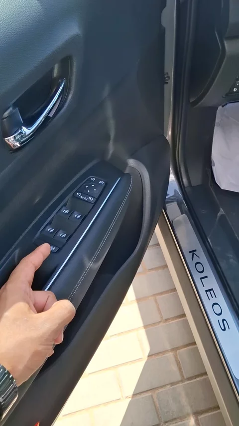 رينو كوليوس LE Plus 2024