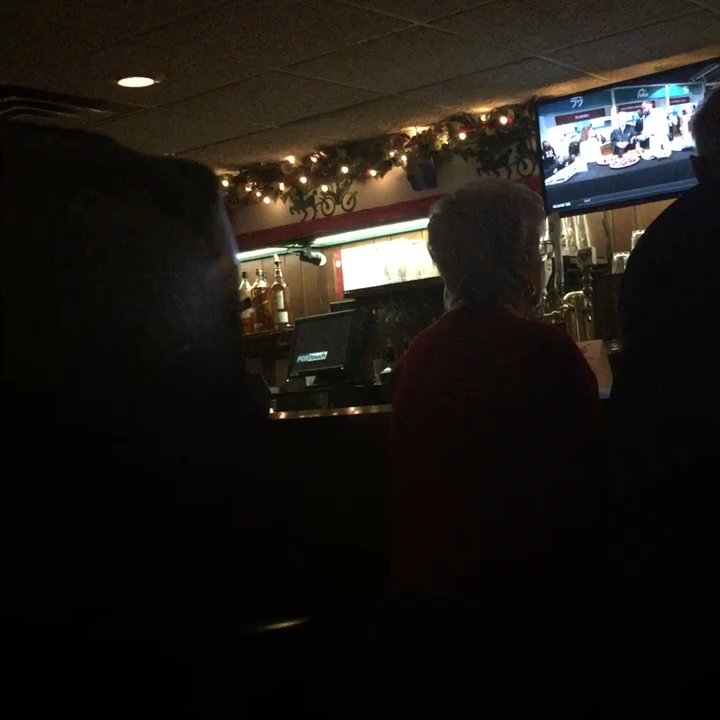 Hackney's On Harms - American Near Me - Glenview, Illinois