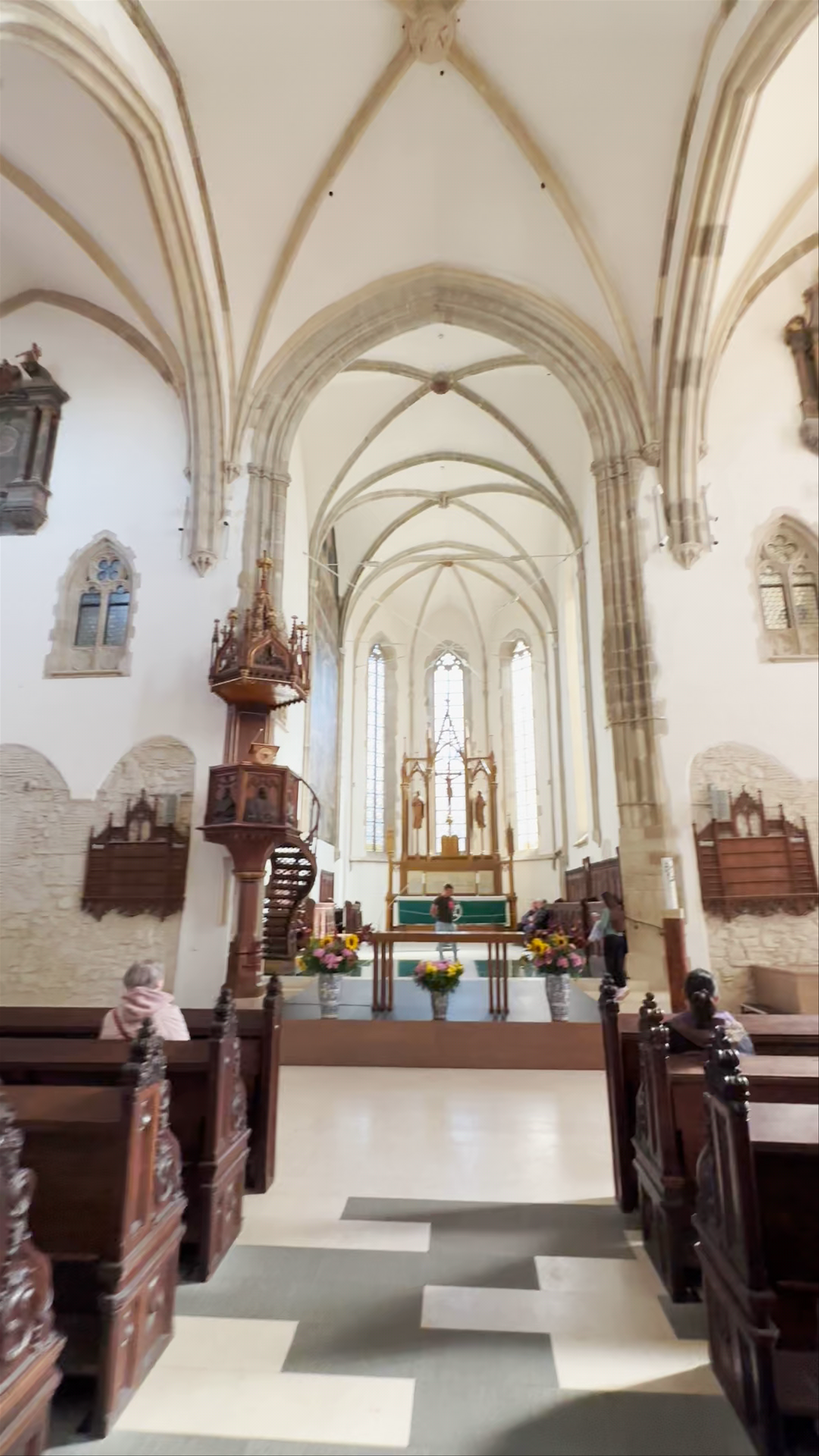 Ruine Capela Sf Ladislau