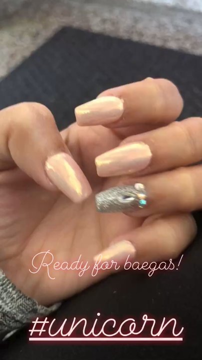 Tracys Nails - Nail Salons Near Me - La Puente, California