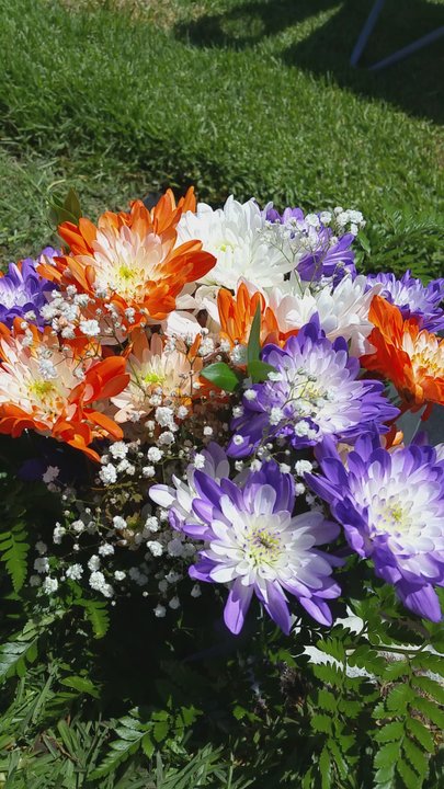 Fabys Flowers - Isabella always knows how to arrange them! - Florists Near Me - Bell Gardens, California