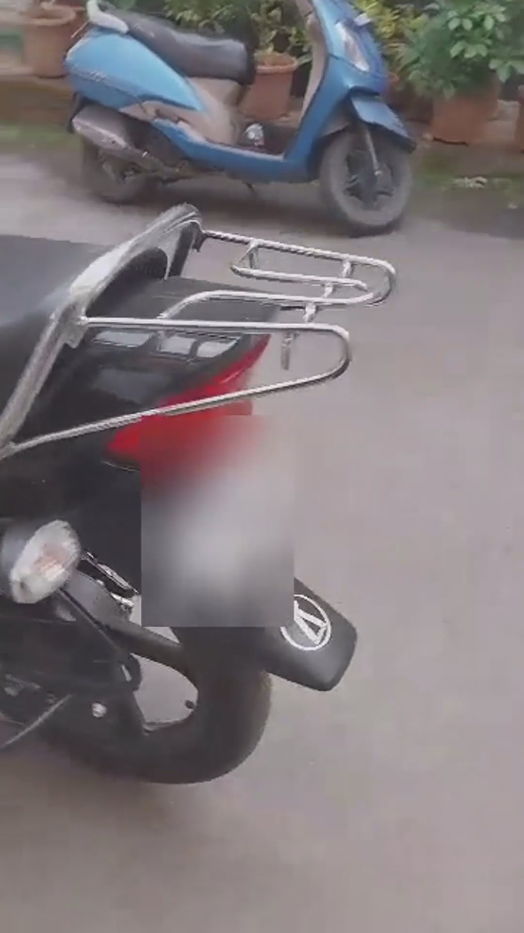 Walk-around video thumbnail